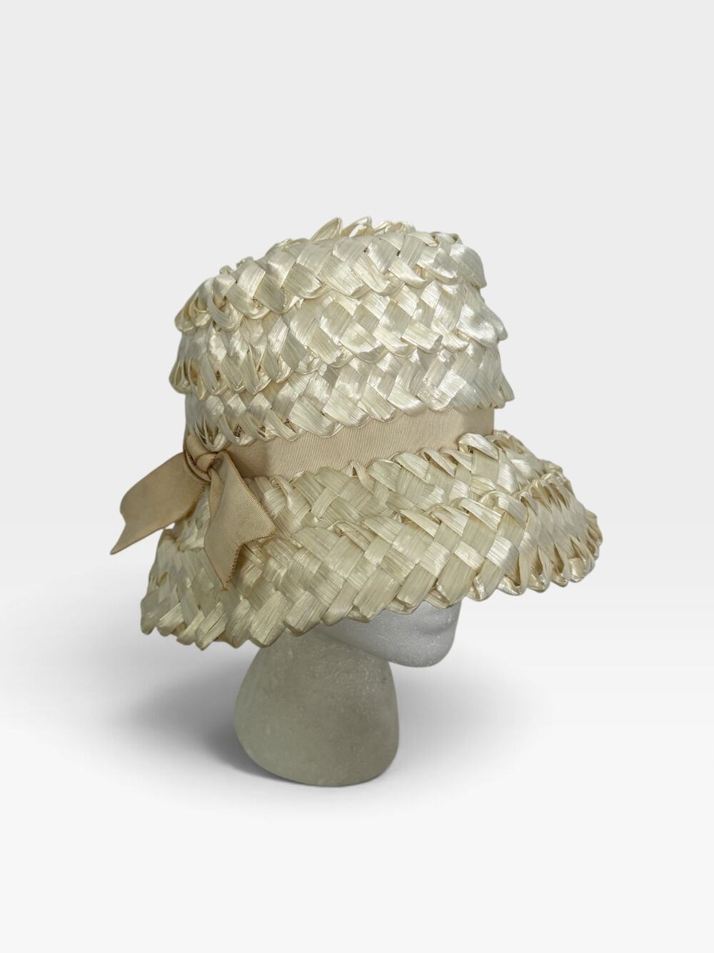 Vintage 1960s Cream Woven Wide Brim Hat Audrey Hepburn Mod